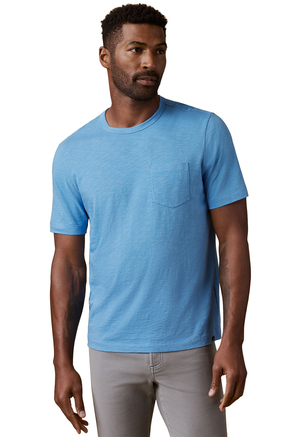 Faherty Sunwashed Pocket Tee in Blue Sea — Front view