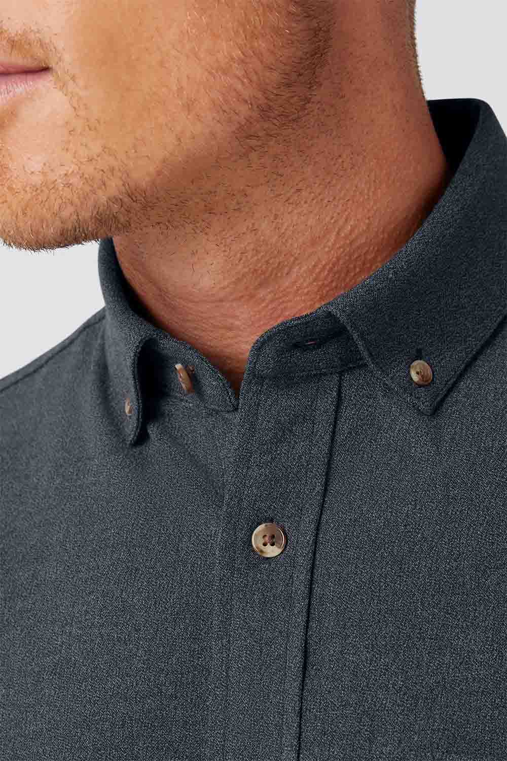 Mizzen + Main - City Flannel - Navy Heather - Detail