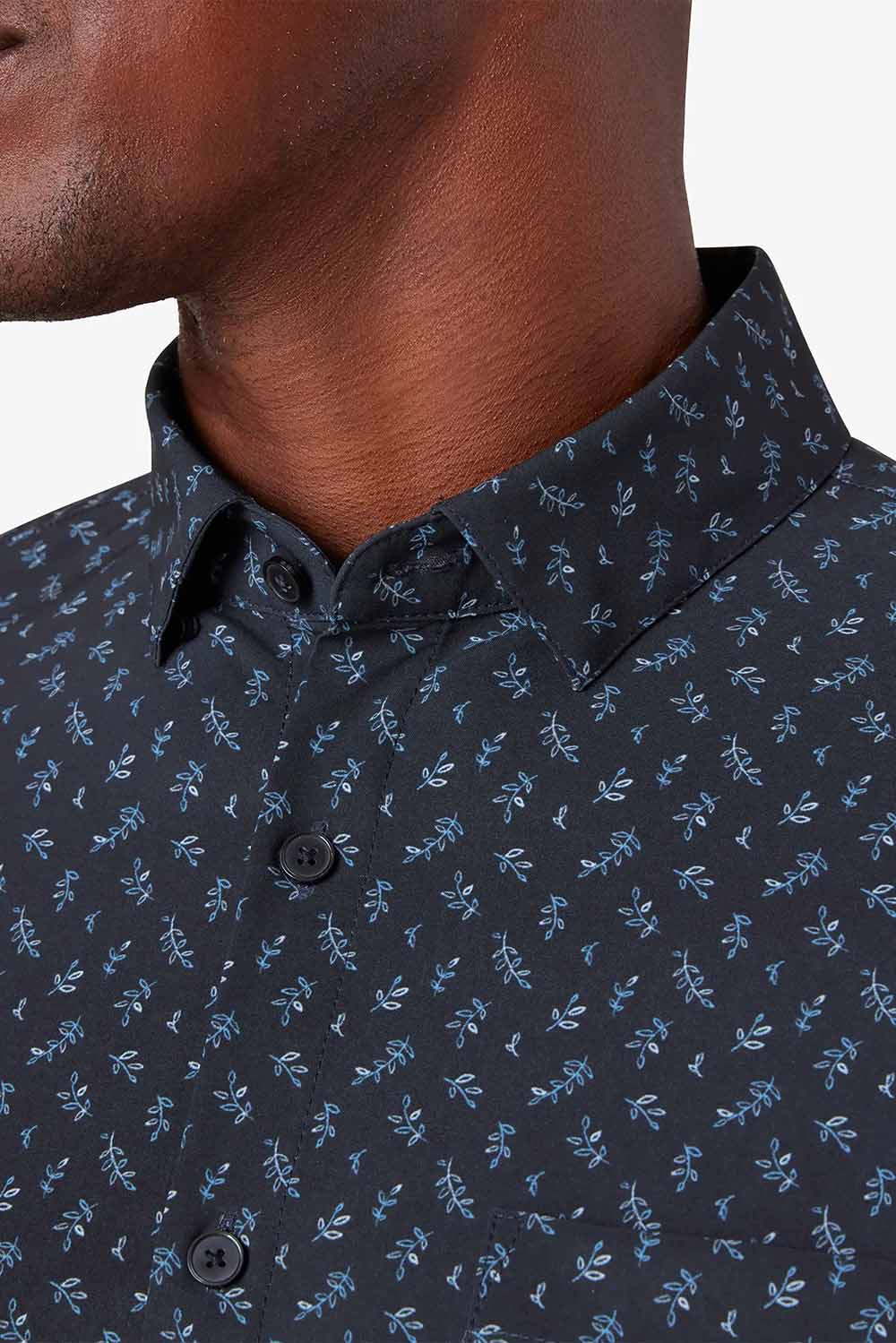 Mizzen + Main - Leeward SS - Navy Multi Leaf - Detail