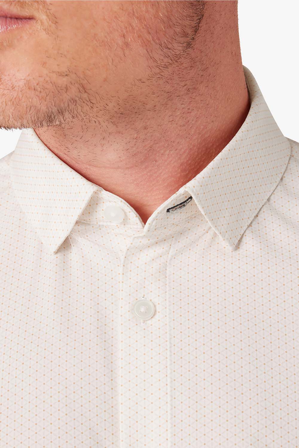 Mizzen + Main - Leeward SS - Peach Triangle Geo - Detail