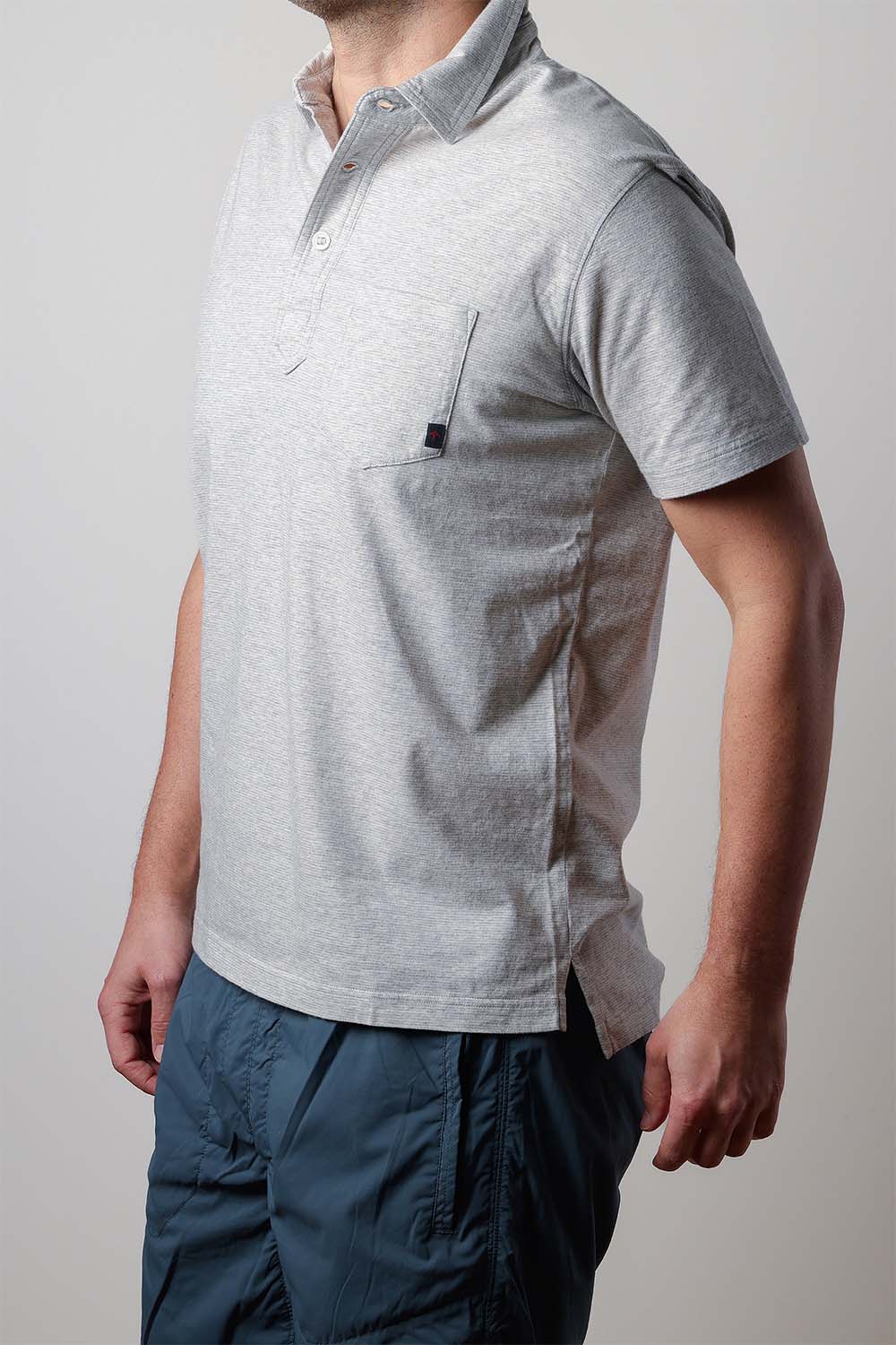 relwen fineline jersey polo stone white model