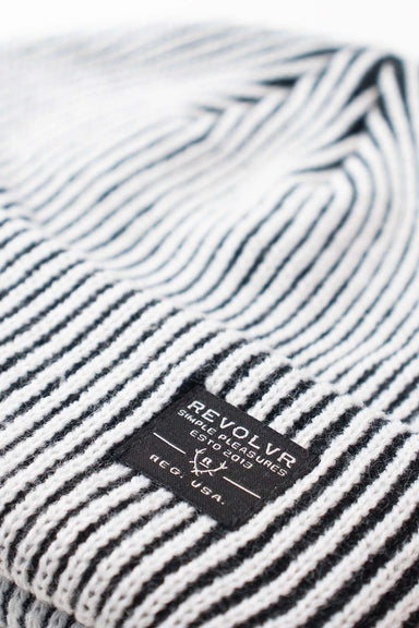 REVOLVR - Traveler Beanie - Black/White - Label Detail