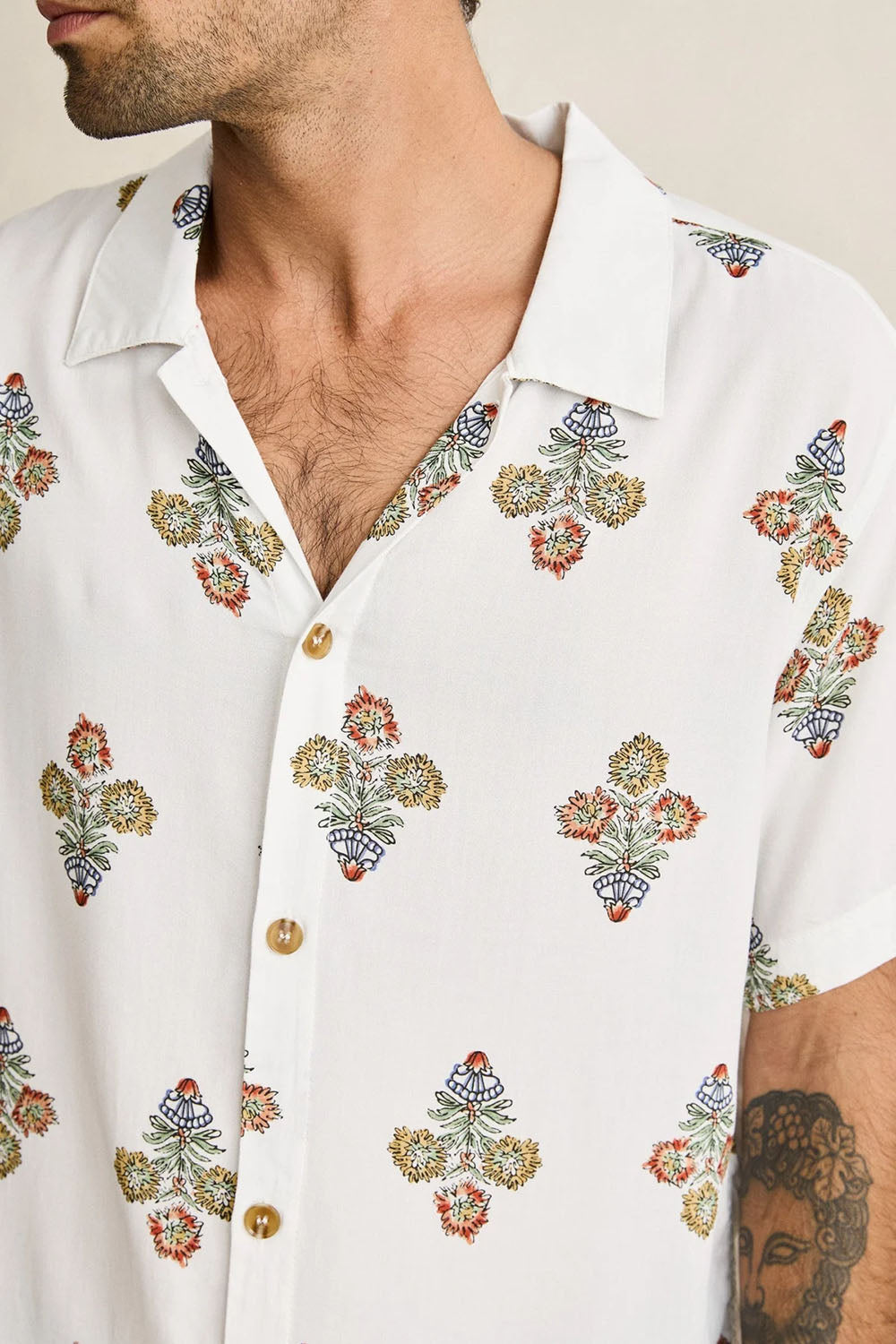 rhythm-bouquet-short-sleeve-natural-detail