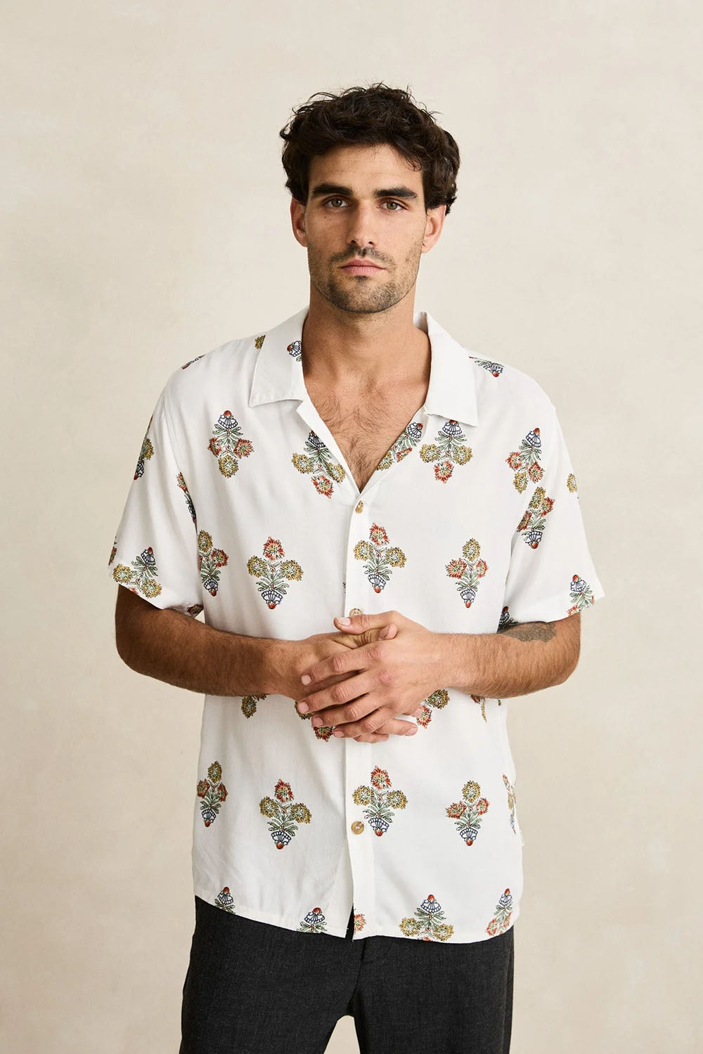 rhythm-bouquet-short-sleeve-natural