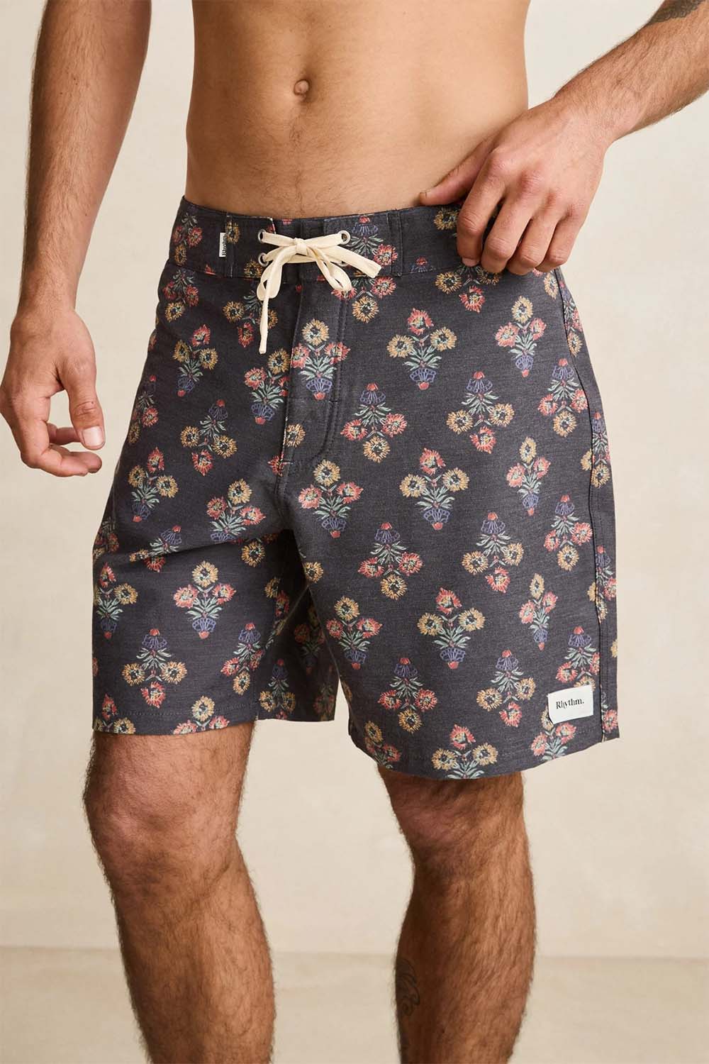 rhythm bouquet trunk black detail