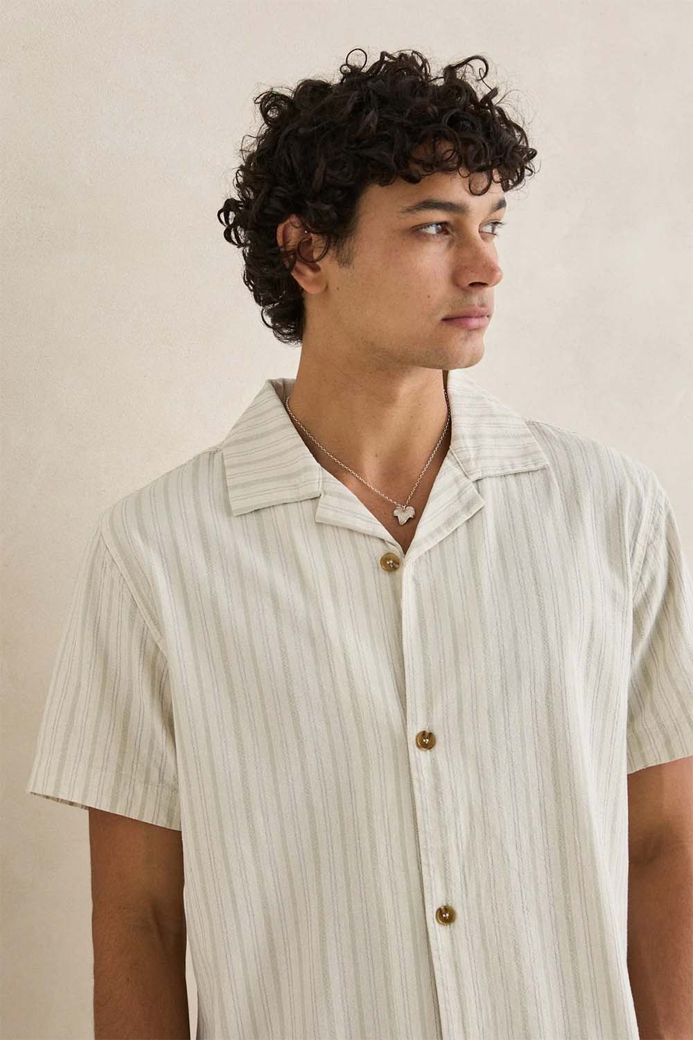 rhythm vacation stripe ss shirt natural detail
