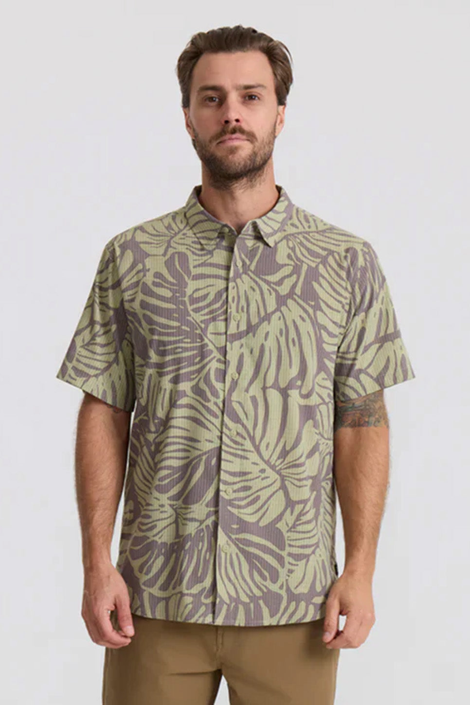 roark-bless-up-short-sleeve-shark-model
