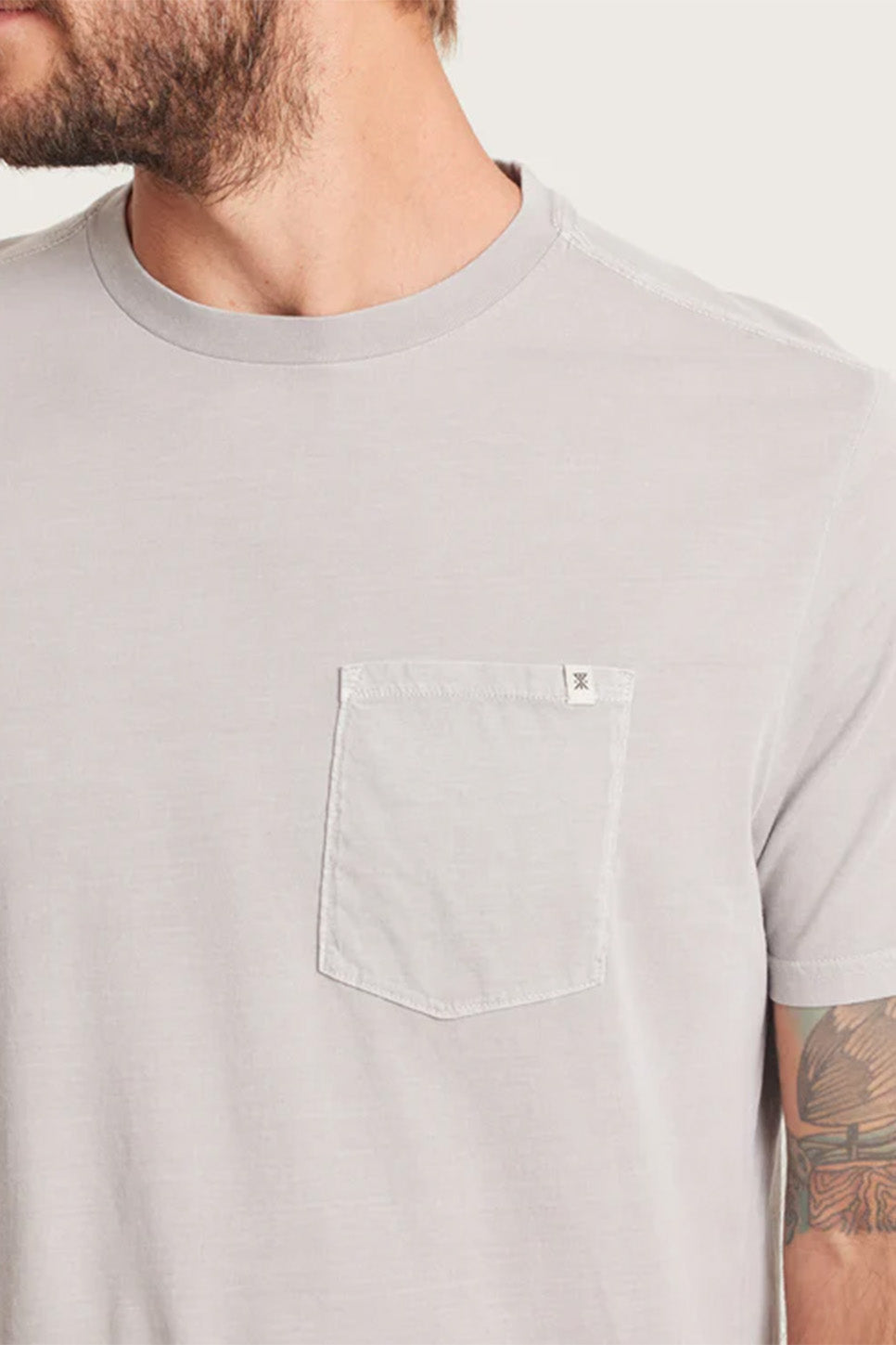 roark made to fade tee washed grey detail