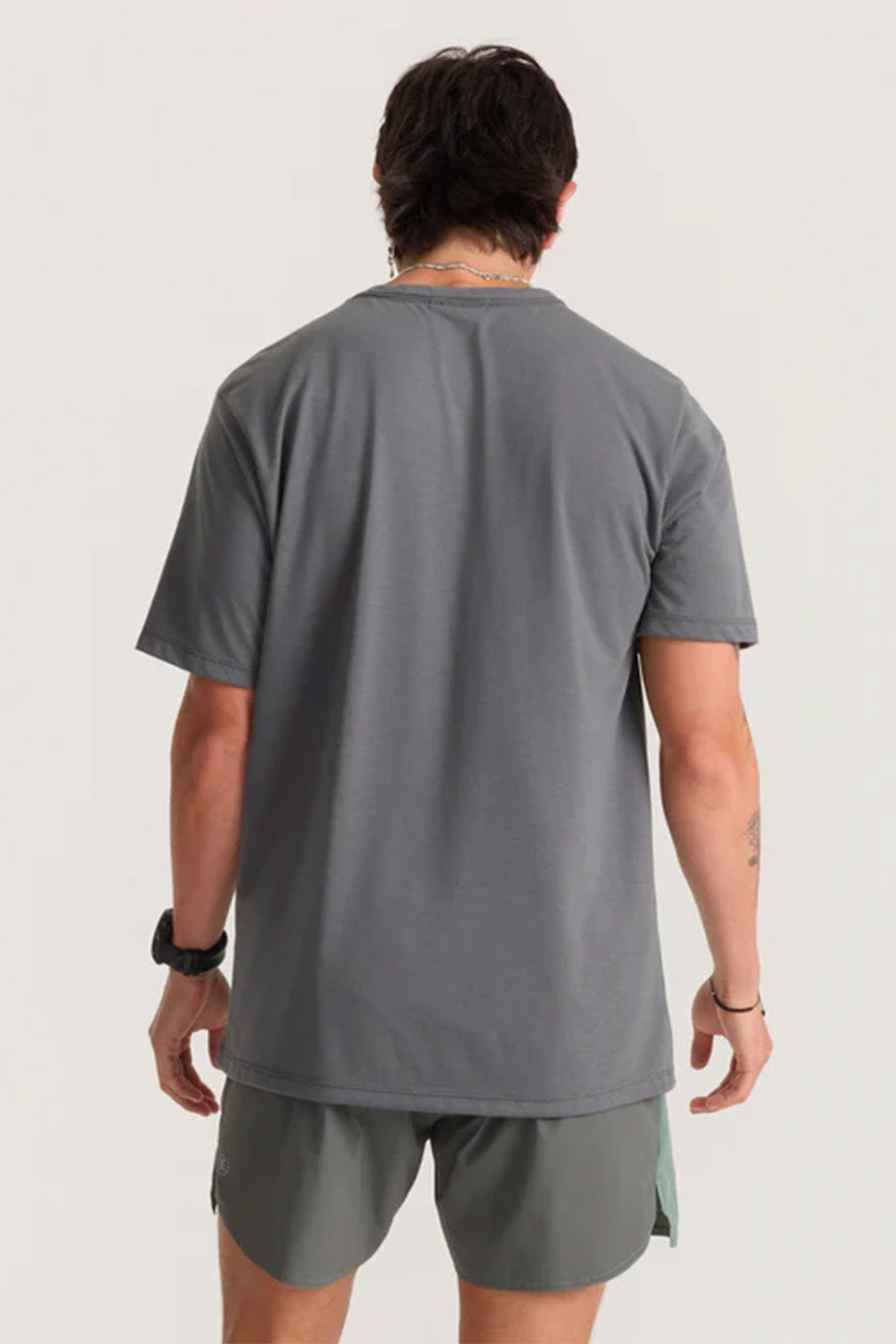 roark mathis active ss charcoal back
