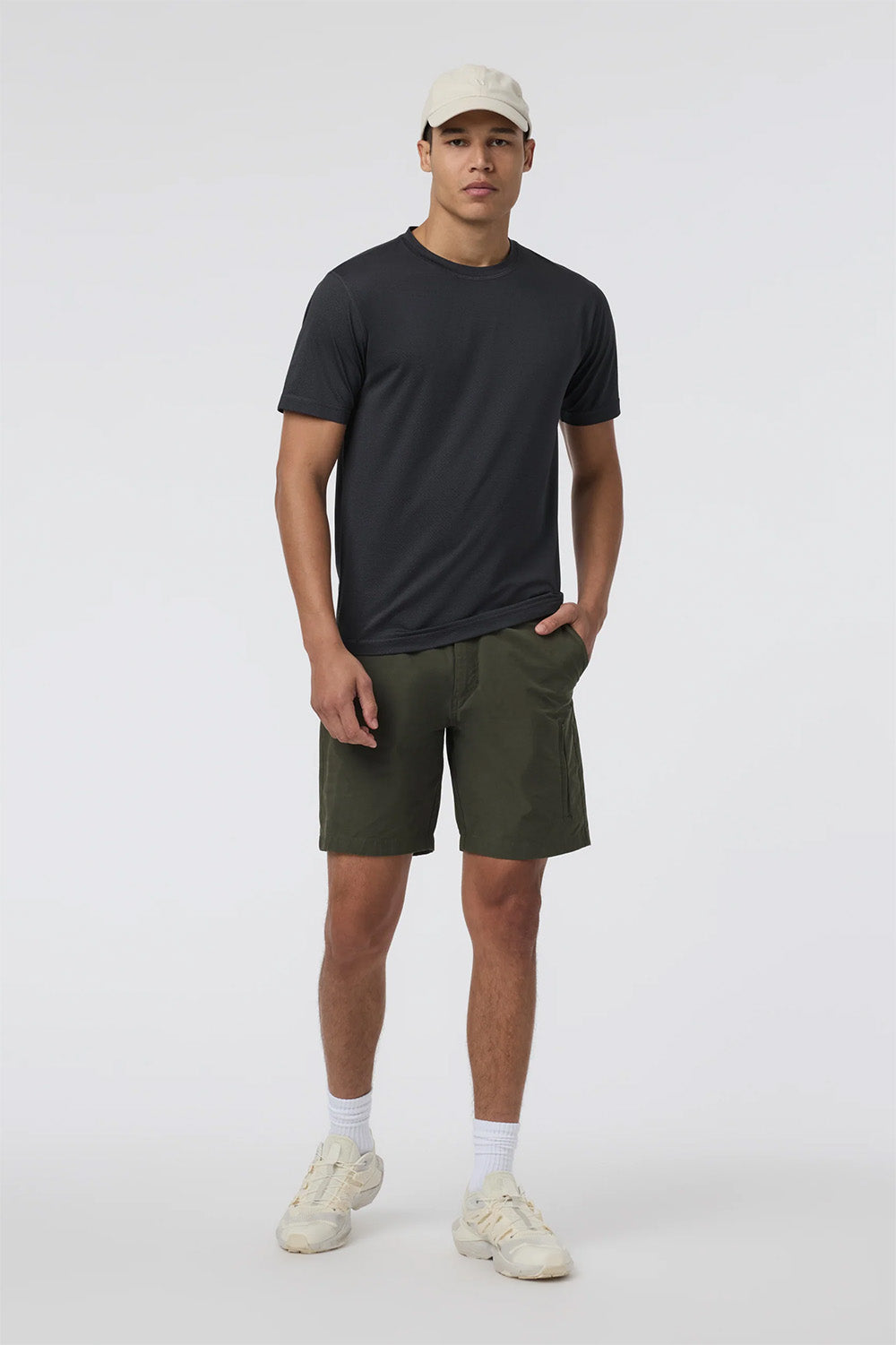 Vuori - Barren Short - Kale