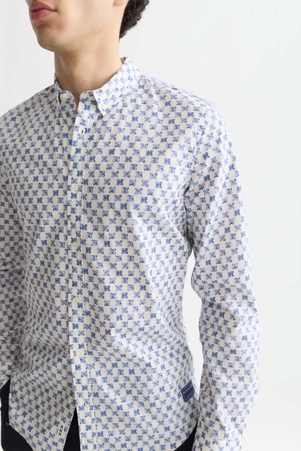 scotch-and-soda-micro-printed-ls-shirt-tile-flowers-blue-detail