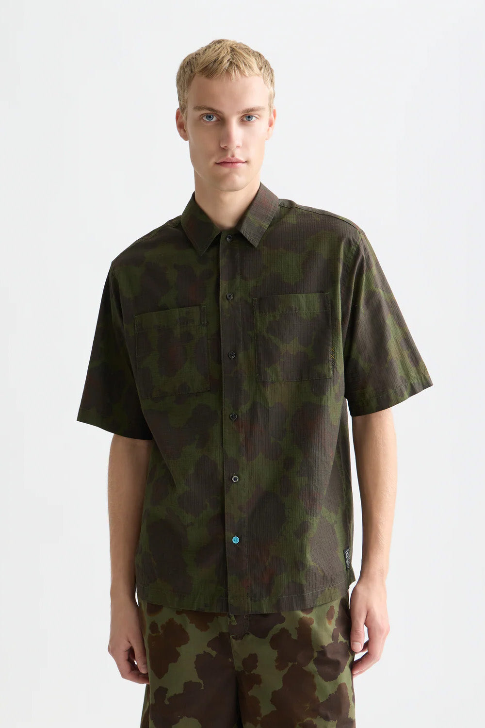 scotch and soda printed ripstop shirt painterly animal olive night front