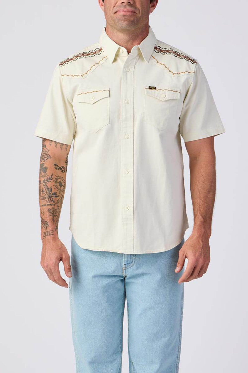 seager-amarillo-shirt-white-wash-model
