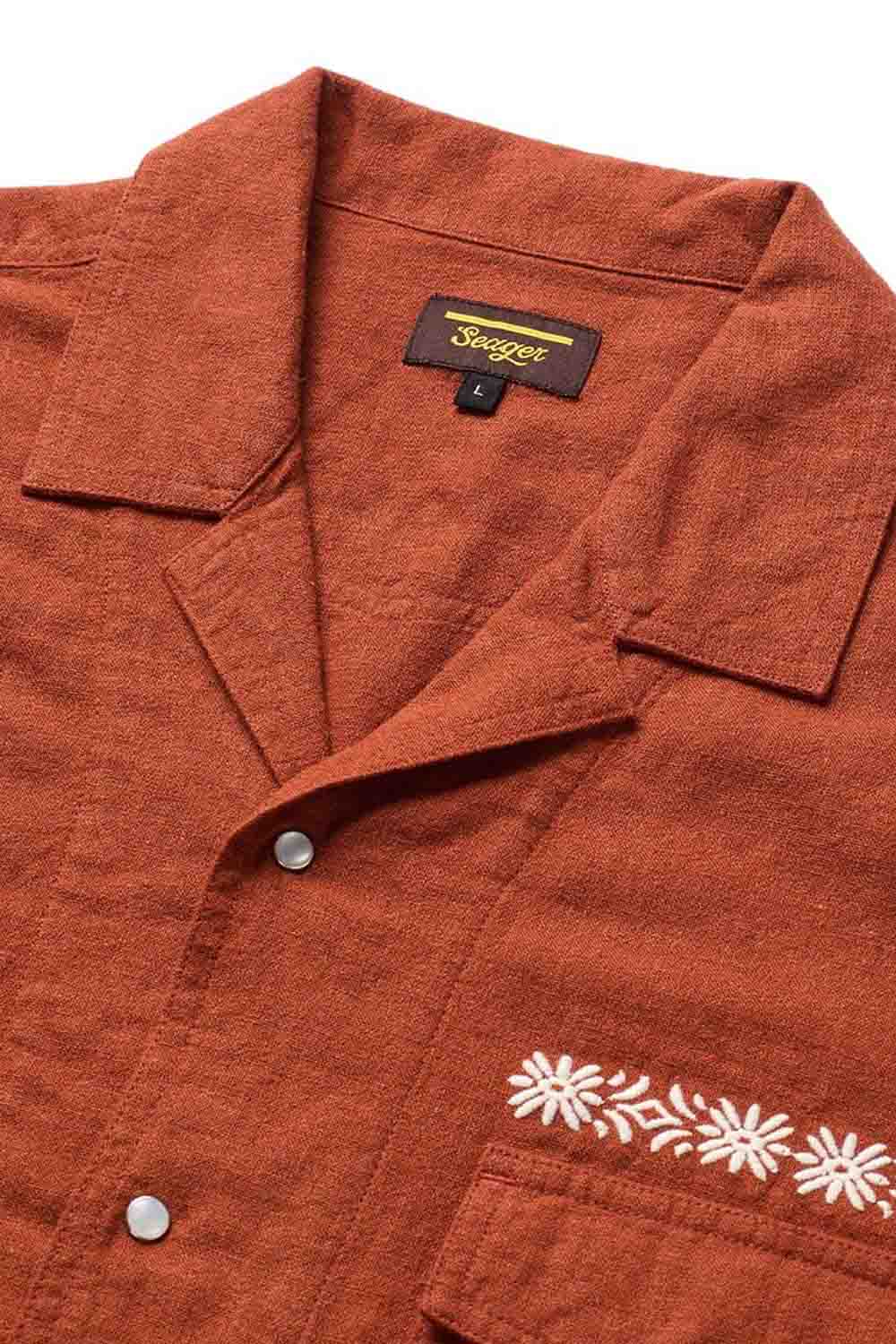 seager whippersnapper embroidered red clay collar