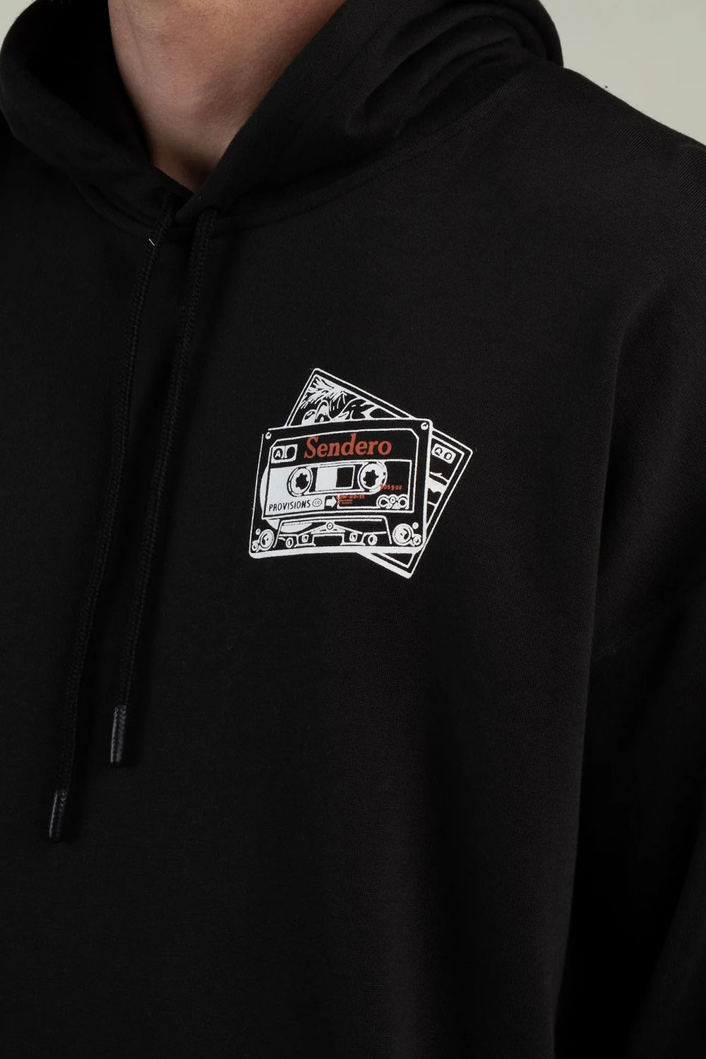 sendero-cassette-tape-hoodie-black-detail