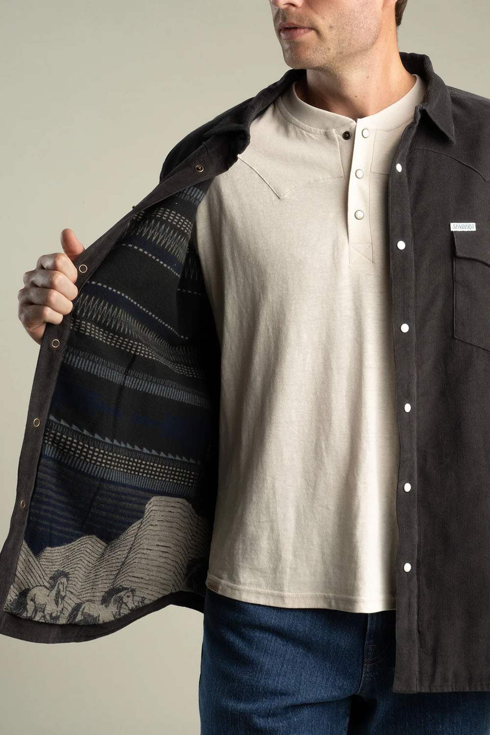 Sendero - Desperado Shacket - Charcoal - Detail Lining