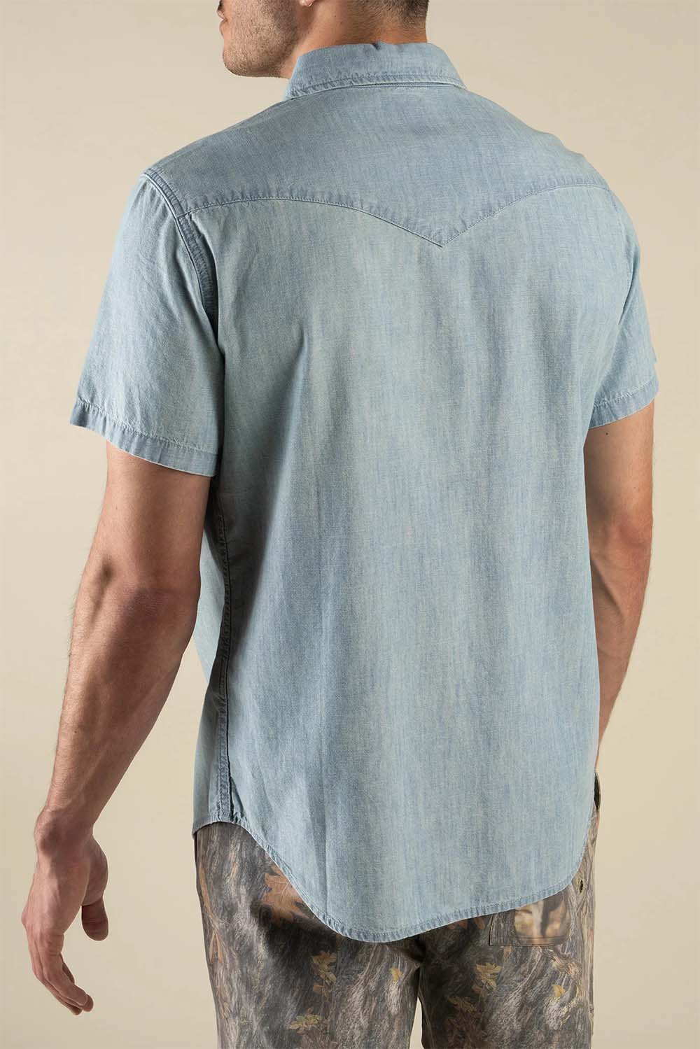 sendero-wyatt-pearl-snap-washed-indigo-chambray-back