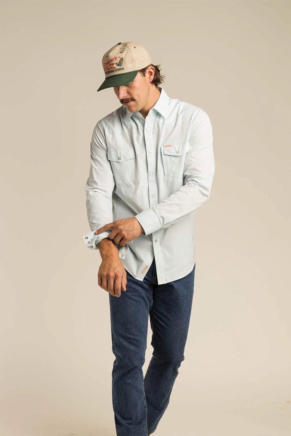 Sendero - Hand Tied Flies Hat - Gray - Model