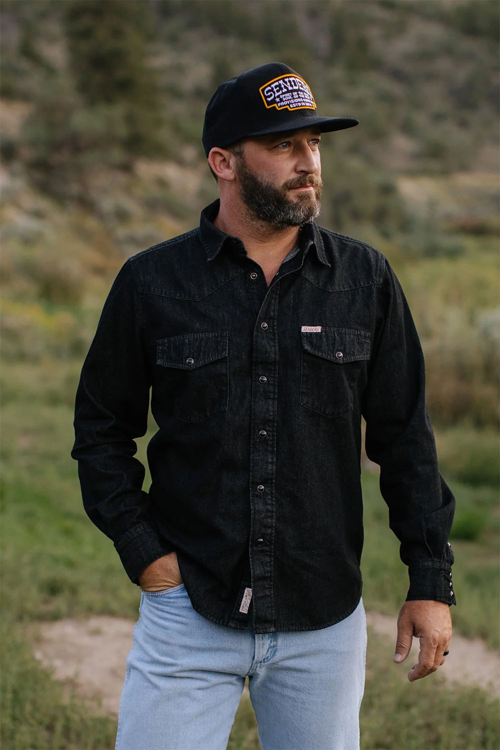 sendero wyatt pearl snap shirt midnight blue front
