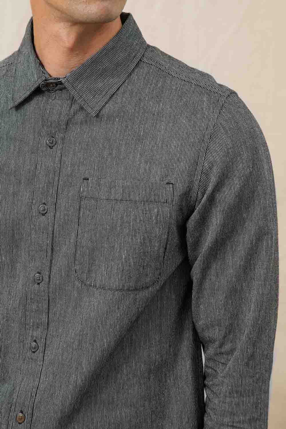 Bridge & Burn - Jude Shirt - Onyx Stripe - Detail