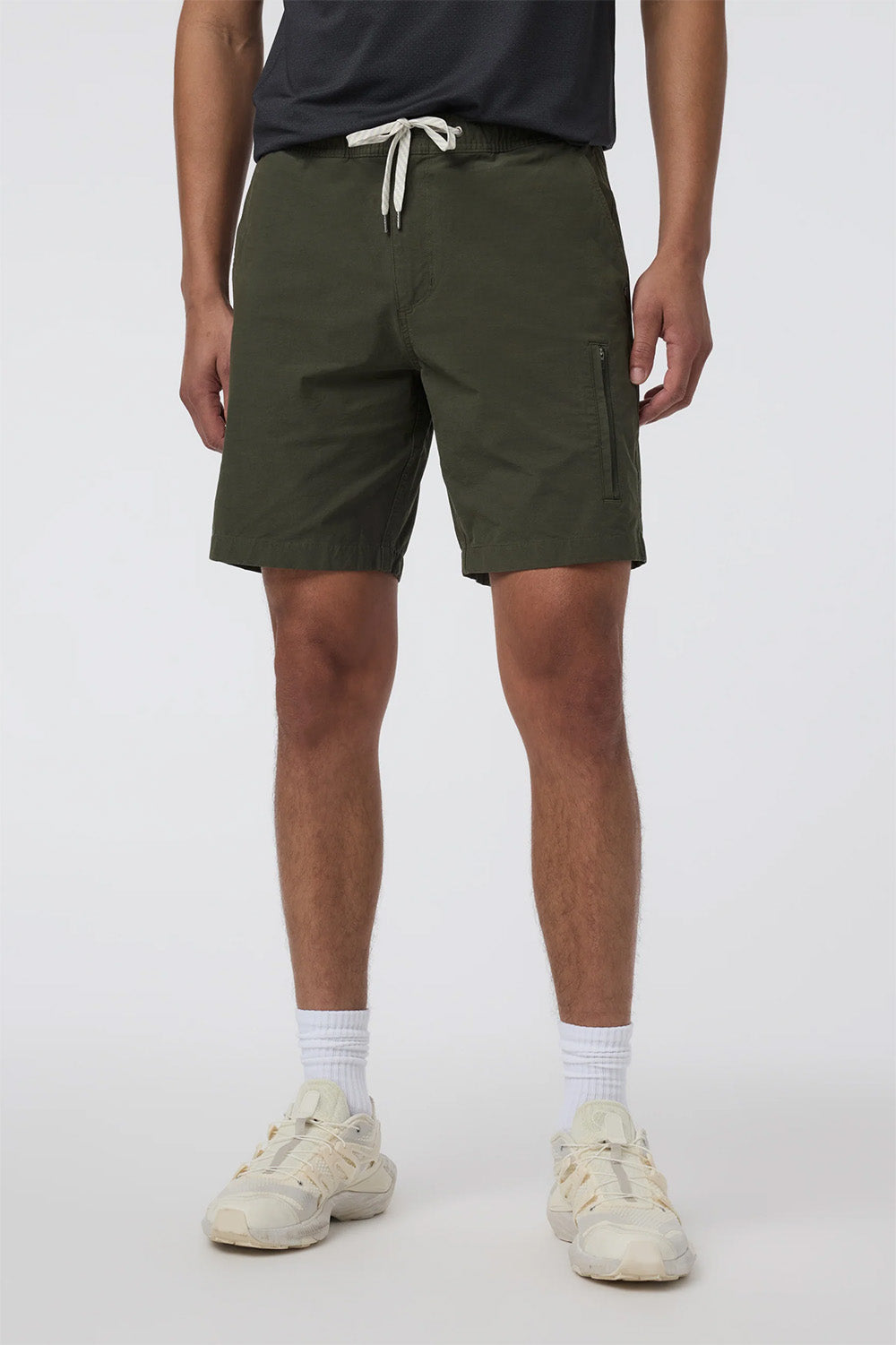 Vuori - Barren Short - Kale - Front