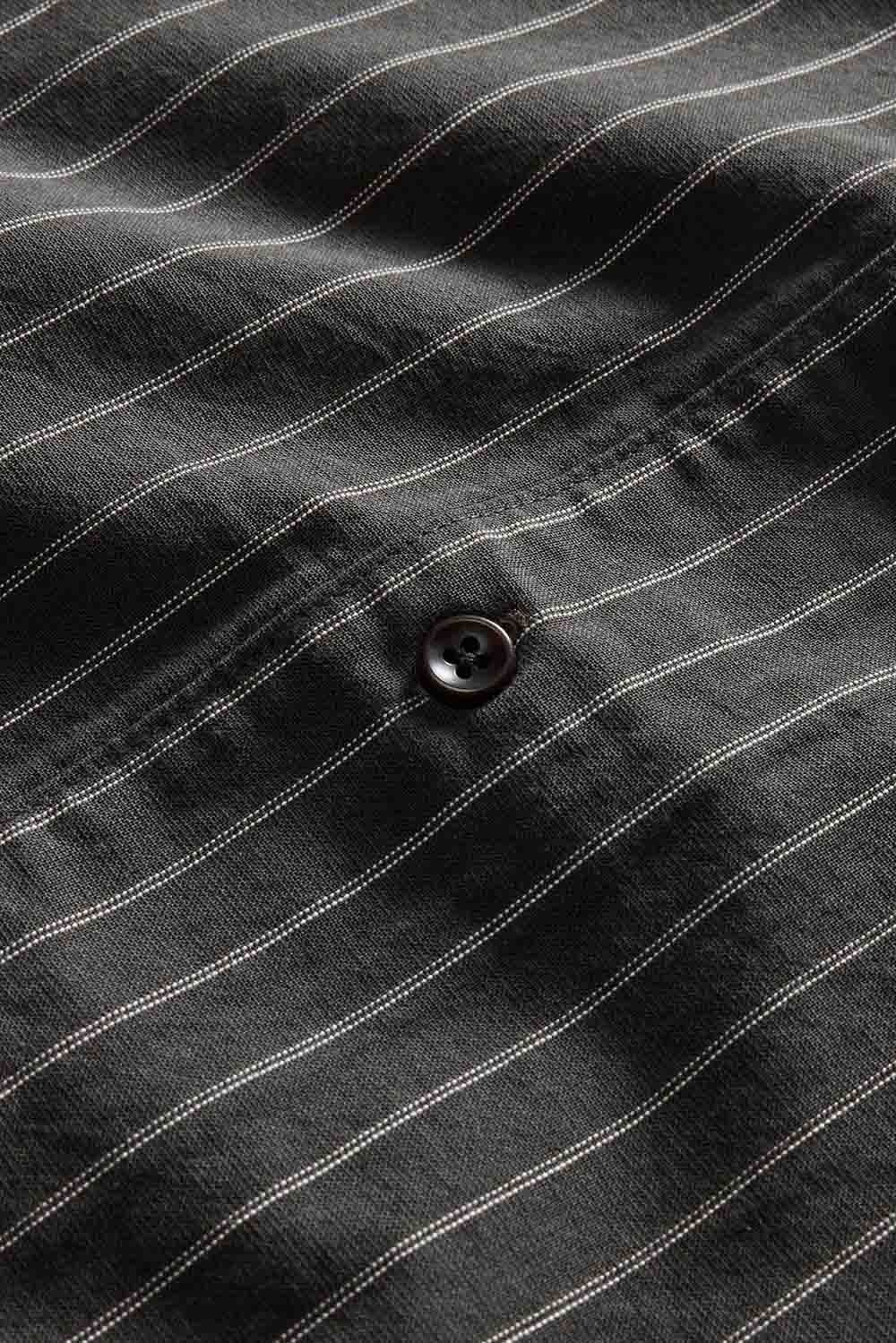Taylor Stitch - The Davis SS - Kelp Stripe  - Detail