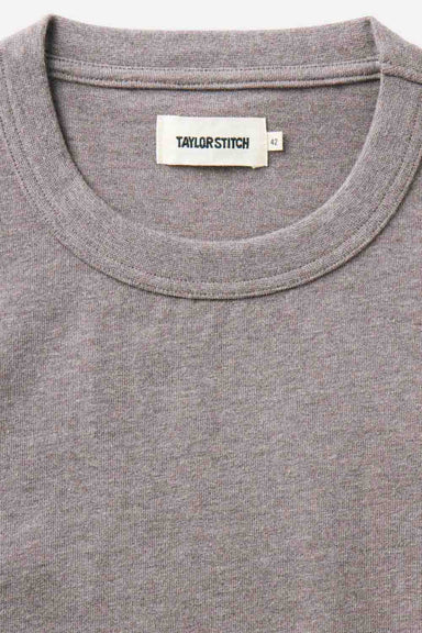 taylor stitch organic cotton shop tee plum twist detail