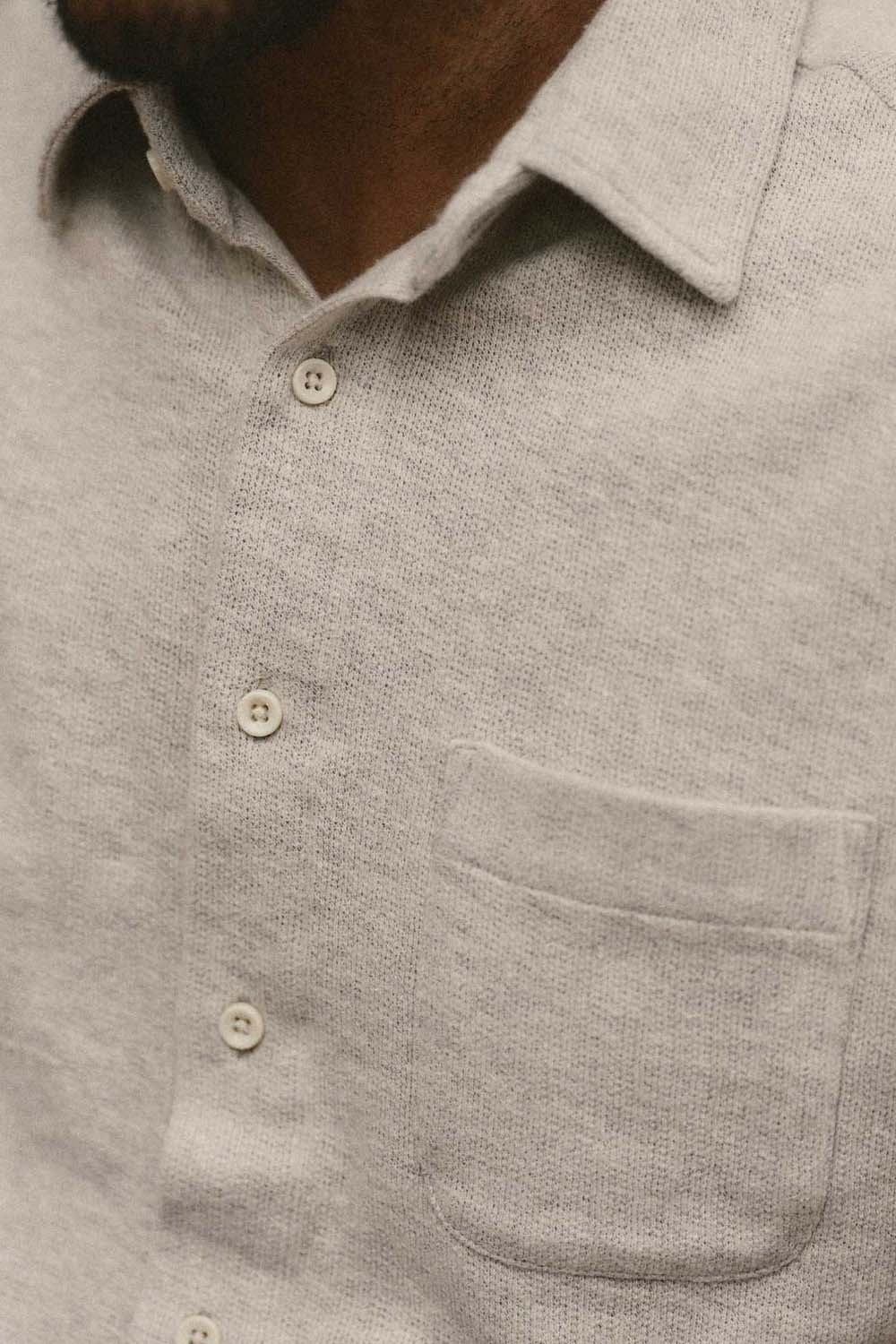 taylor stitch the california ss heather oat double knit detail