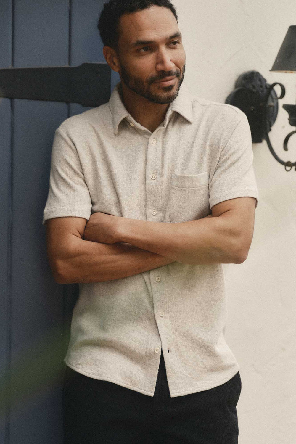 taylor stitch the california ss heather oat double knit model