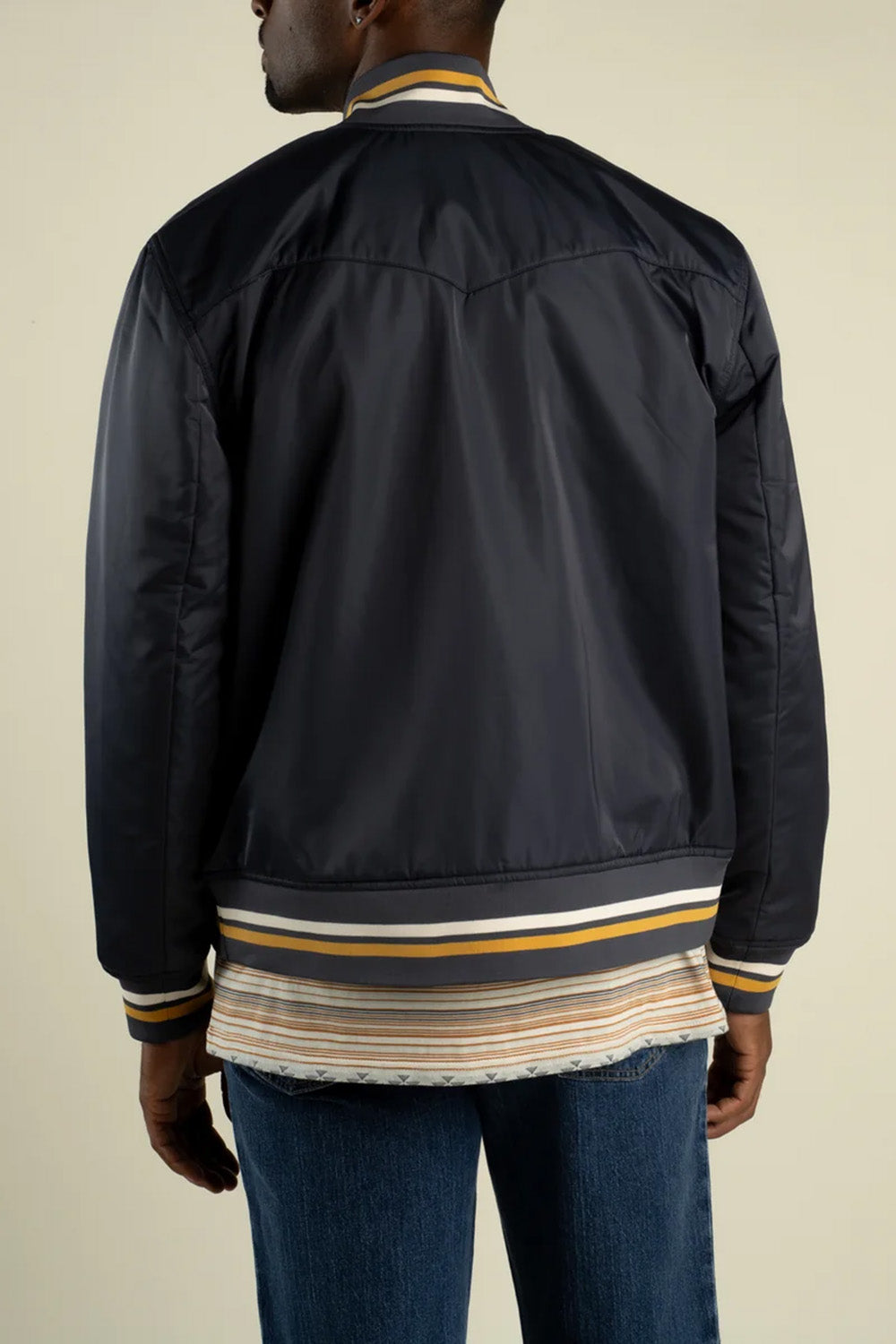 Sendero - Diver Jacket - Blue - Model Back