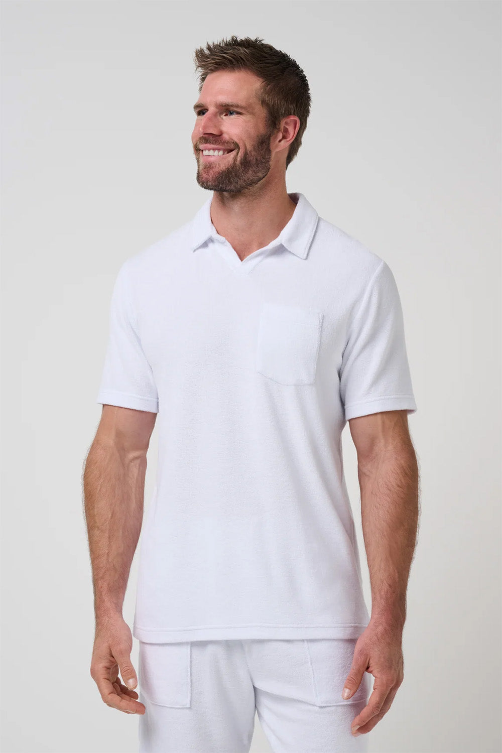 travis mathew beach club popover white front 