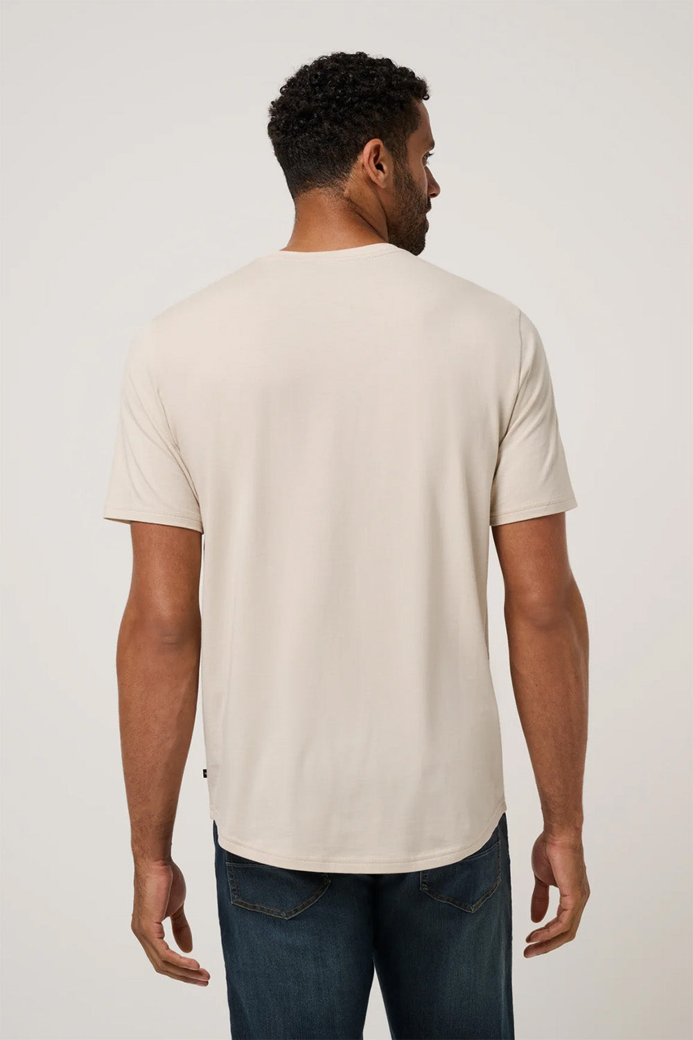 travis mathew cloud henley tee italian sand back