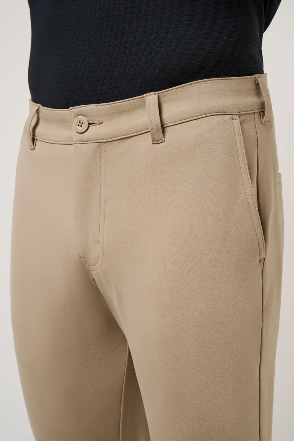 travis mathew legacy stretchknit weathered teak front detail