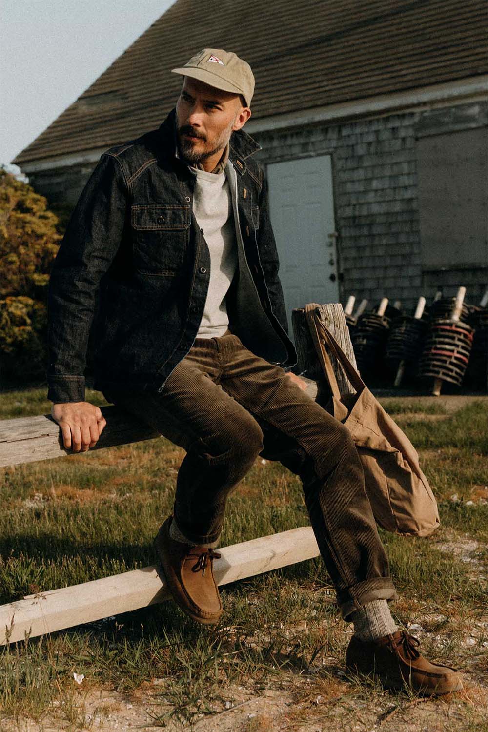 Taylor Stitch THE CARNEGIE PANT Fatigue Olive Corduroy