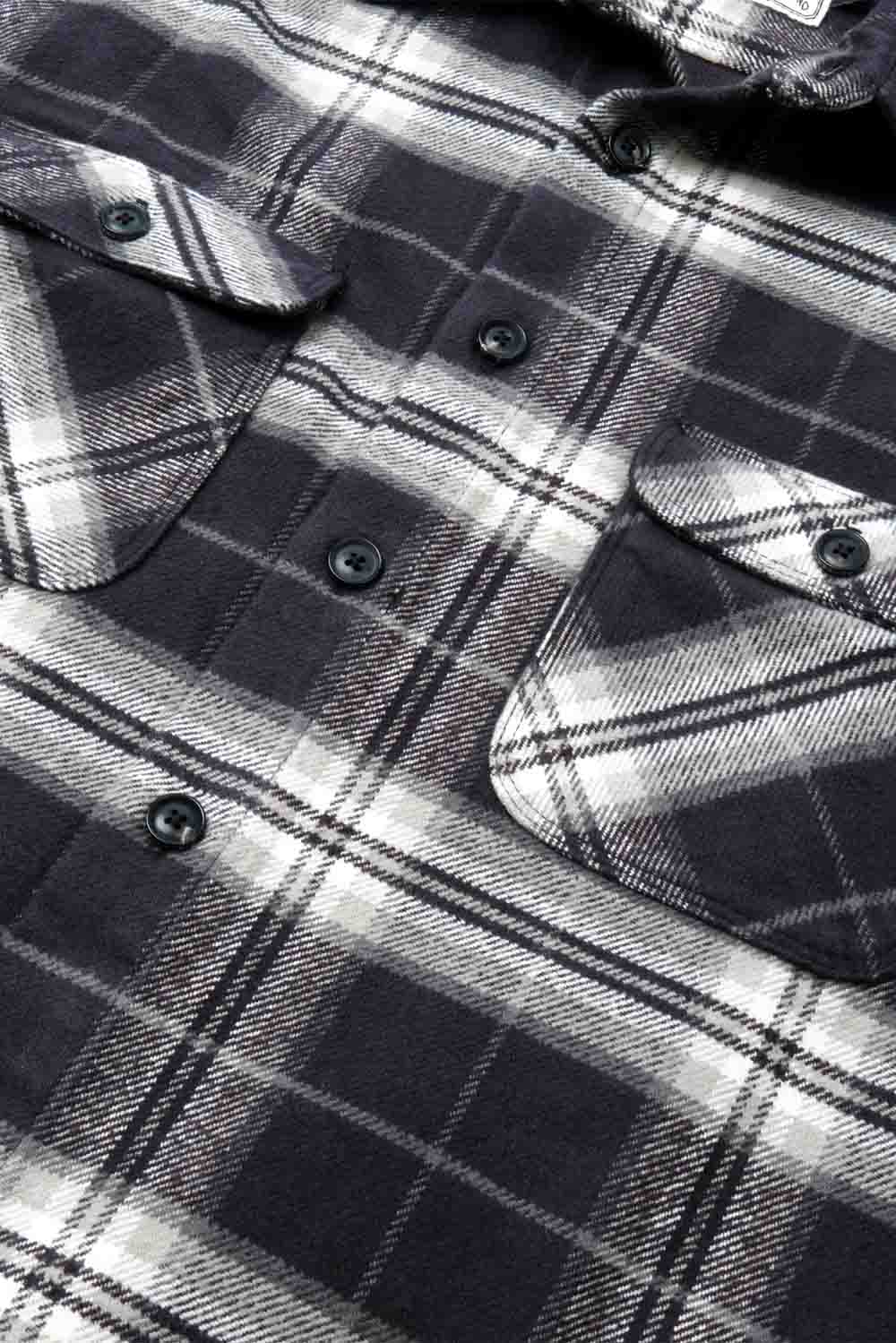 Freenote Cloth - Benson Plaid LS - Midnight Navy Plaid - Detail