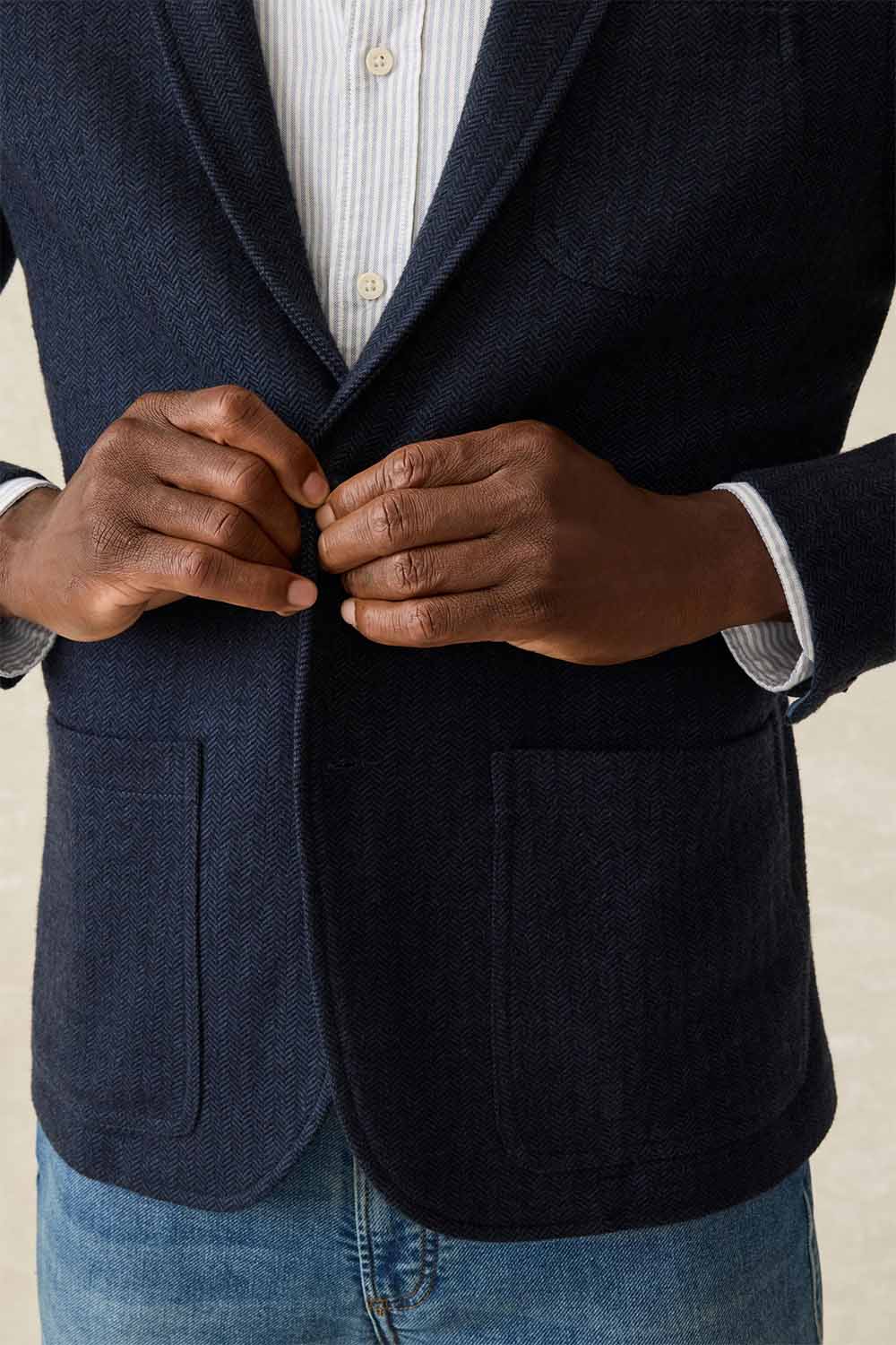 Faherty Inlet Herringbone Blazer in Navy Twilight — Detail chest pocket view