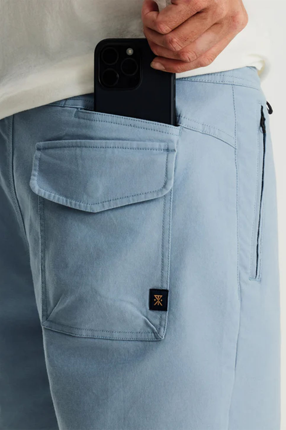 Roark - Layover Traveler Short - Cascasta - Detail