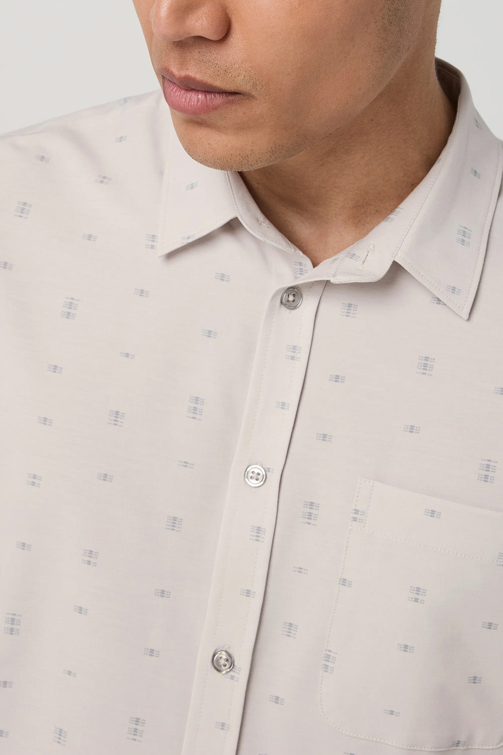 Vuori Bridge Button Down in Salt Stone — Collar detail view