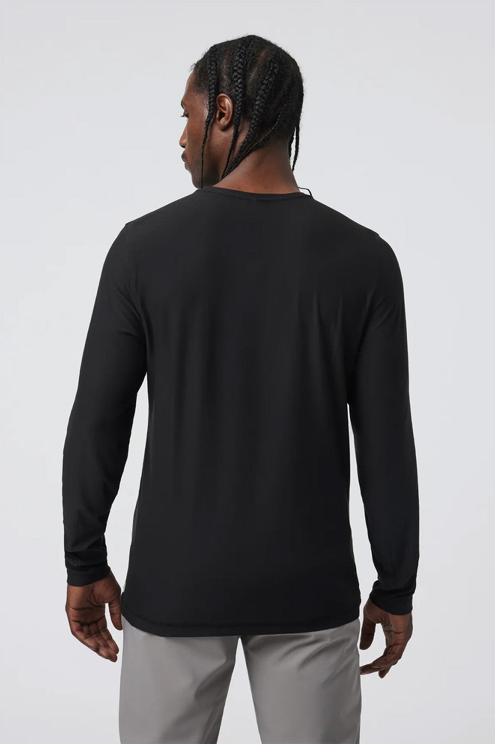 vuori ls strato tech tee black back