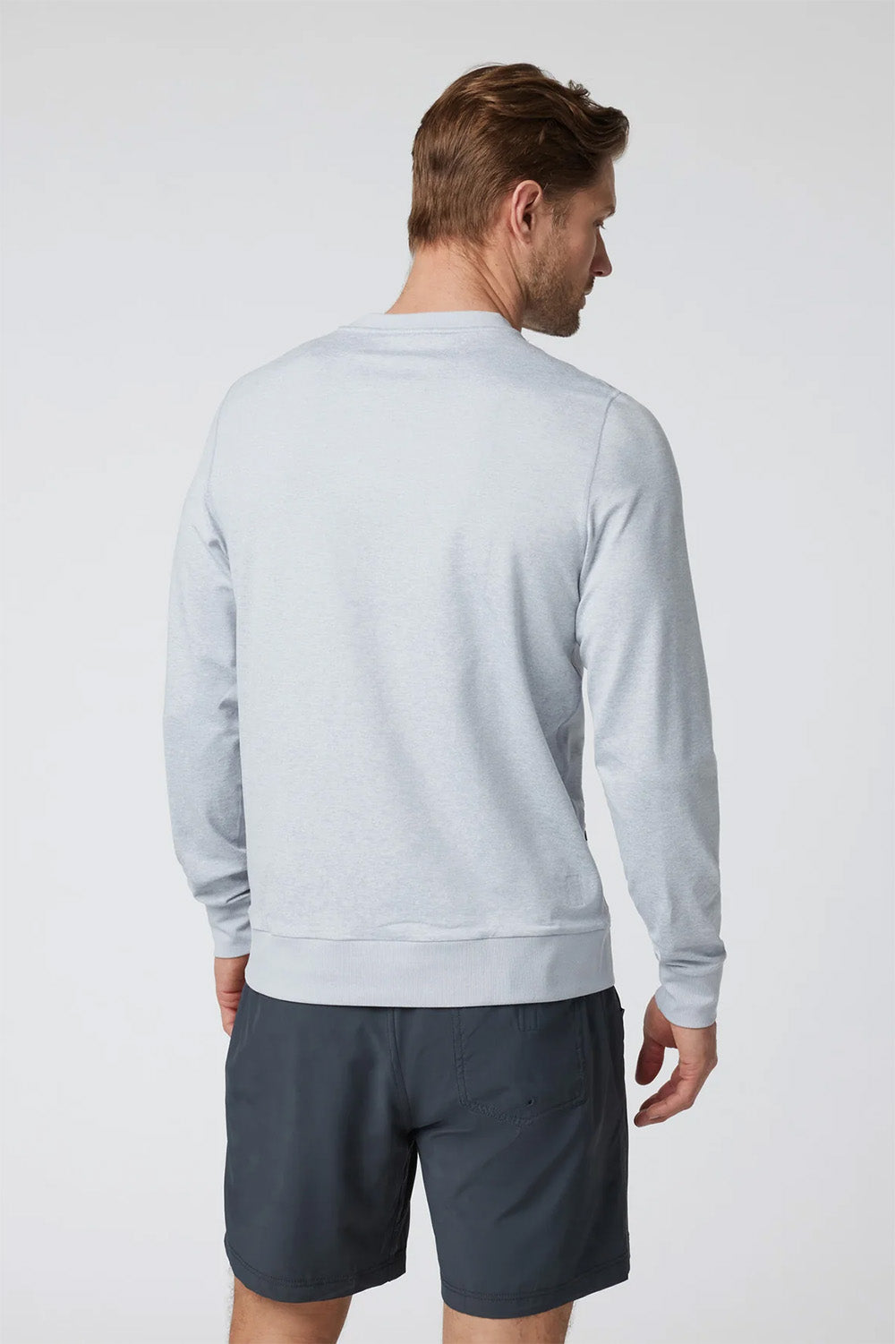 vuori ponto performance crew platinum heather back