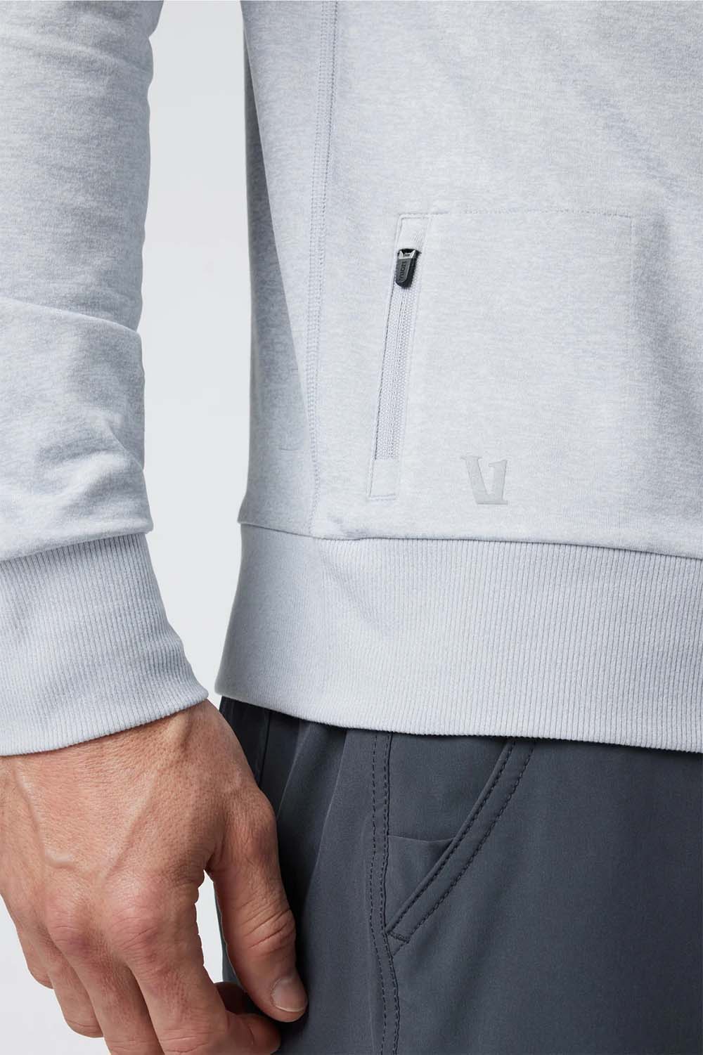 vuori ponto performance crew platinum heather detail