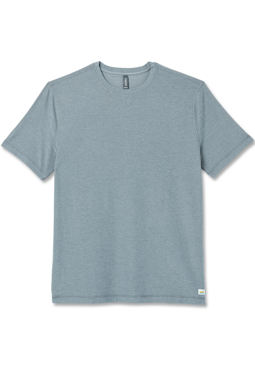 vuori strato tech tee dusty blue heather flatlay