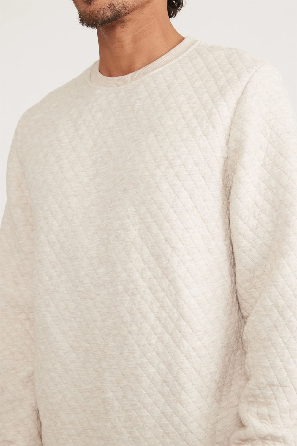 Marine Layer CORBET QUILTED CREWNECK Dark Oat Heather Detail