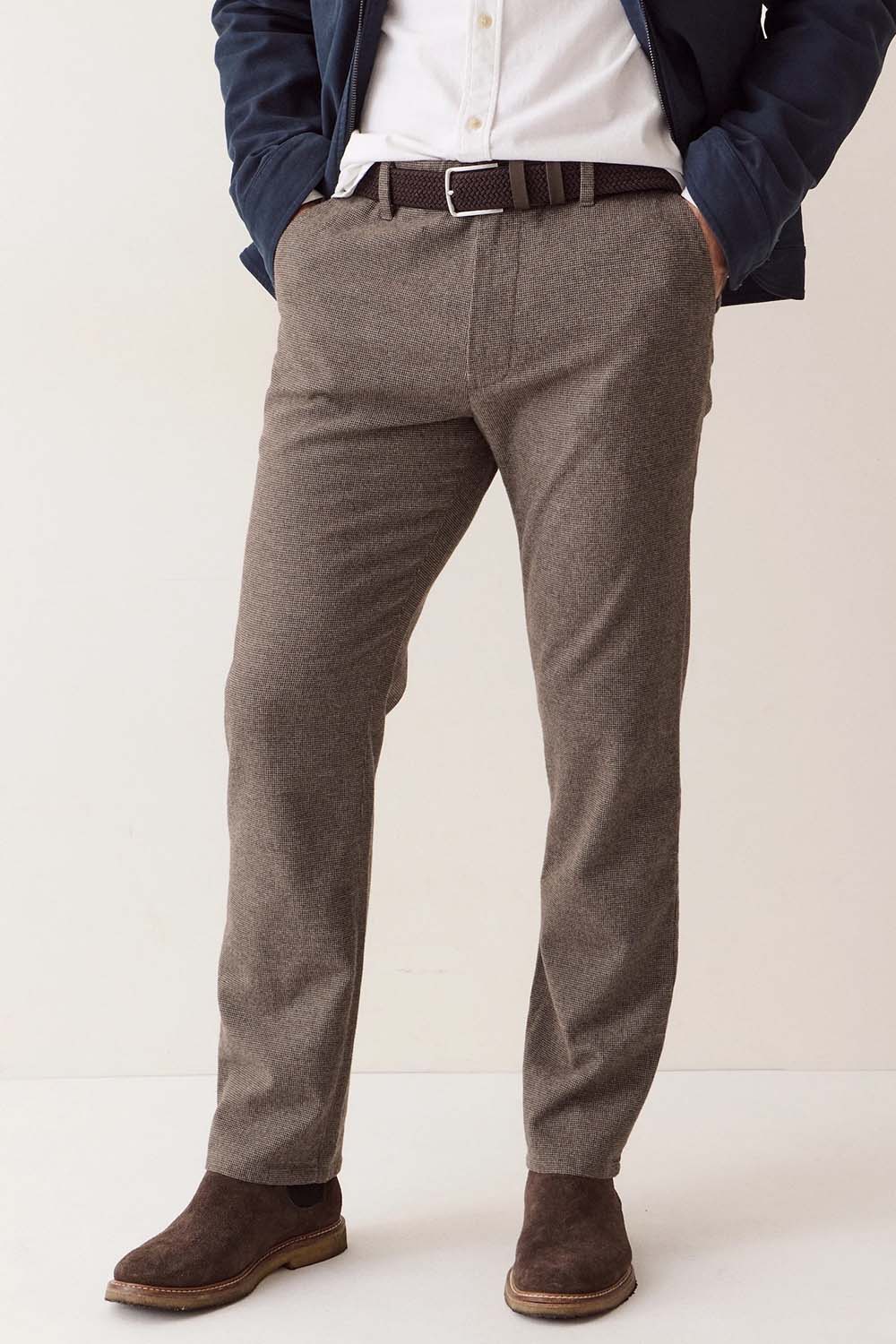 Marine Layer Saturday Houndstooth Chino in Dark Taupe — Front view