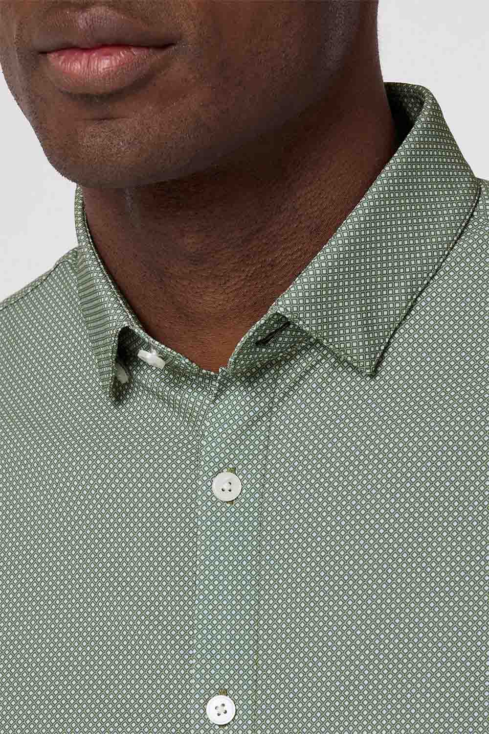Mizzen + Main - Leeward LS - Olive Pressed Diamond - Detail