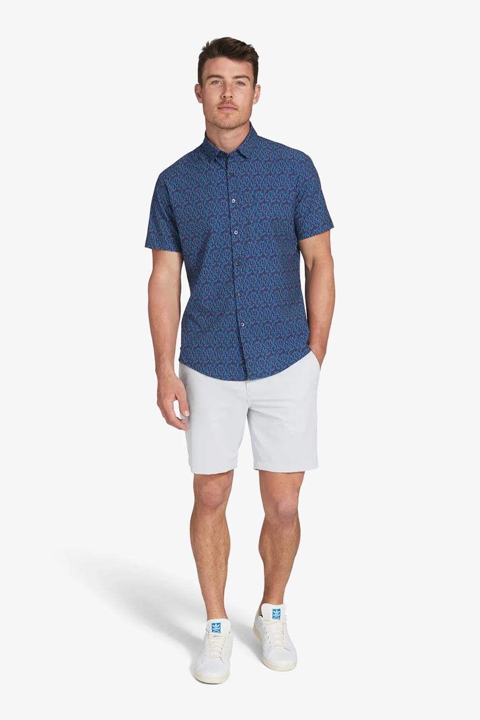 LEEWARD SS Navy Red Vertical Linear Print